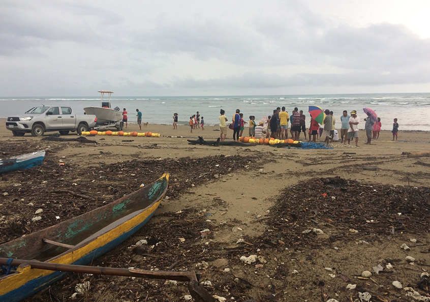 Fish-aggregating devices being deployed in Adarai, Viqueque, Timor-Leste.